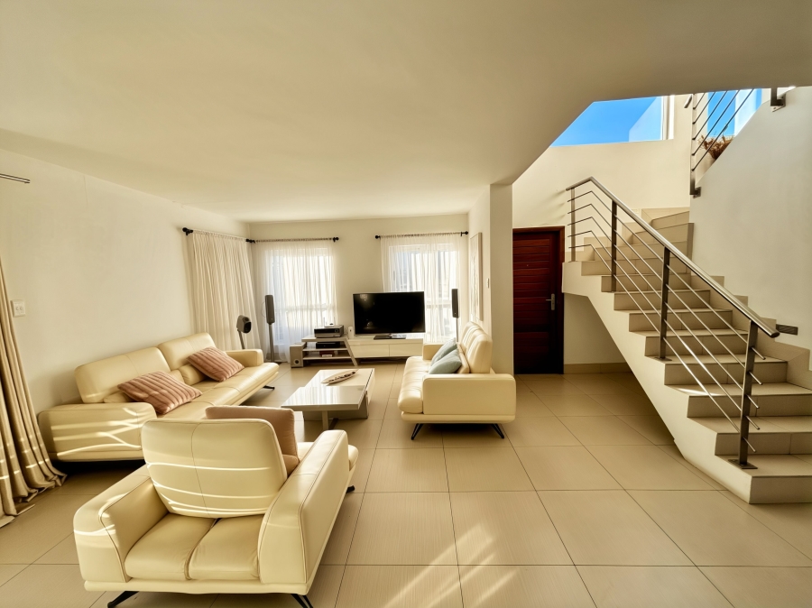 3 Bedroom Property for Sale in The Islands Estates North West
